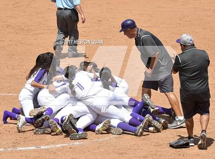 Thumbnail 3 in St. Anthony vs. Sierra Canyon (CIF SS D6 Final) photogallery.