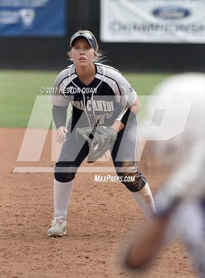 Thumbnail 3 in St. Anthony vs. Sierra Canyon (CIF SS D6 Final) photogallery.