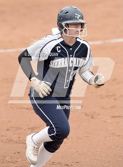 Thumbnail 3 in St. Anthony vs. Sierra Canyon (CIF SS D6 Final) photogallery.