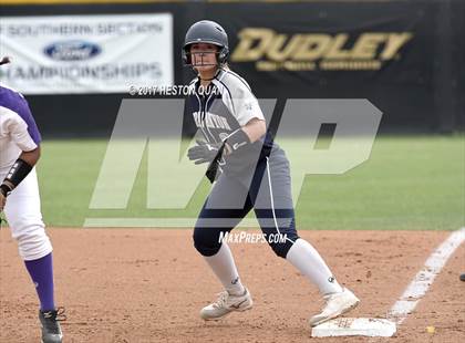 Thumbnail 3 in St. Anthony vs. Sierra Canyon (CIF SS D6 Final) photogallery.
