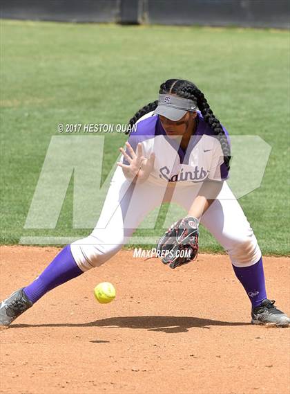 Thumbnail 2 in St. Anthony vs. Sierra Canyon (CIF SS D6 Final) photogallery.