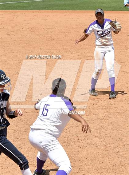 Thumbnail 2 in St. Anthony vs. Sierra Canyon (CIF SS D6 Final) photogallery.