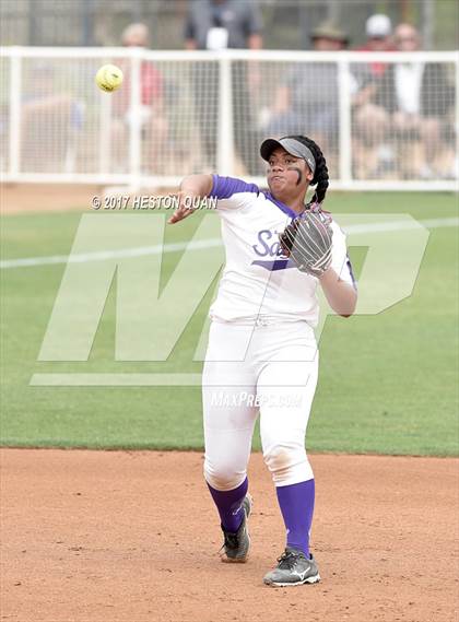 Thumbnail 2 in St. Anthony vs. Sierra Canyon (CIF SS D6 Final) photogallery.