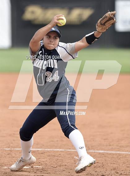 Thumbnail 3 in St. Anthony vs. Sierra Canyon (CIF SS D6 Final) photogallery.