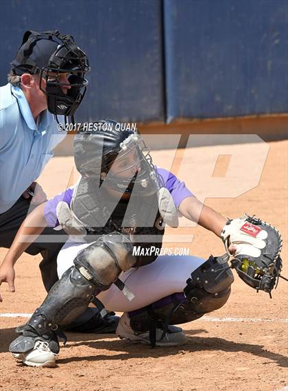 Thumbnail 3 in St. Anthony vs. Sierra Canyon (CIF SS D6 Final) photogallery.