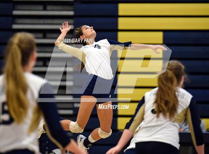 Thumbnail 3 in Soddy Daisy vs. Livingston Academy photogallery.