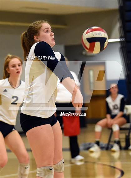 Thumbnail 1 in Soddy Daisy vs. Livingston Academy photogallery.