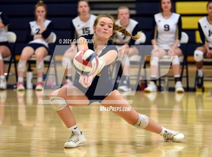 Thumbnail 2 in Soddy Daisy vs. Livingston Academy photogallery.