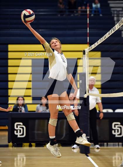 Thumbnail 1 in Soddy Daisy vs. Livingston Academy photogallery.
