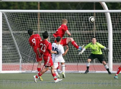 Thumbnail 2 in Burroughs @ Crescenta Valley photogallery.