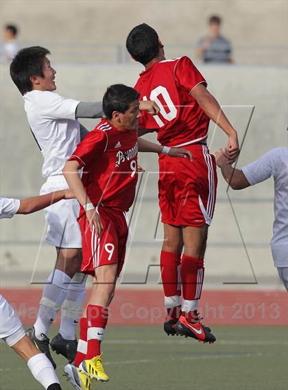 Thumbnail 2 in Burroughs @ Crescenta Valley photogallery.