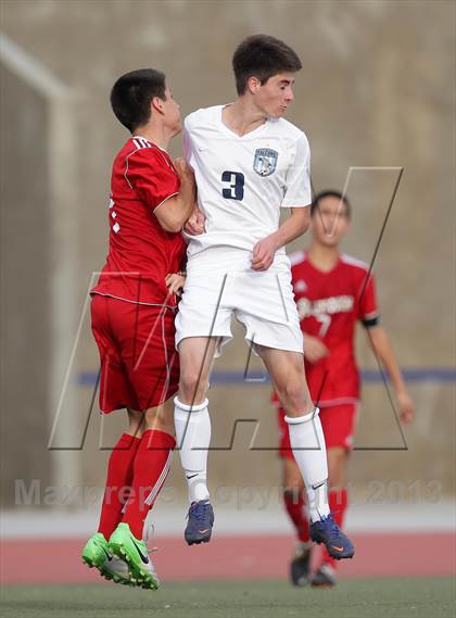 Thumbnail 2 in Burroughs @ Crescenta Valley photogallery.