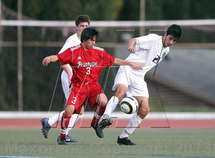 Thumbnail 2 in Burroughs @ Crescenta Valley photogallery.