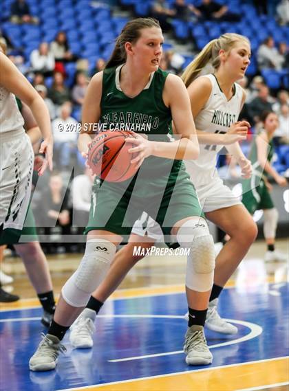 Thumbnail 3 in Hillcrest vs. Clearfield (UHSAA 6A 1st Round) photogallery.