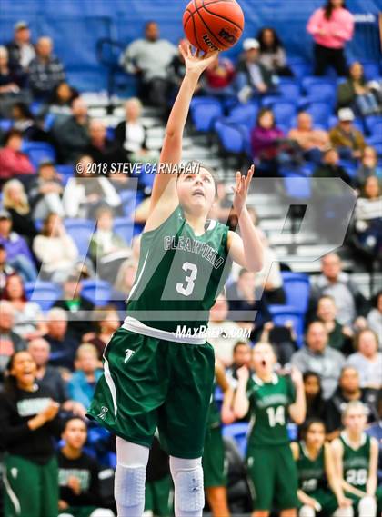 Thumbnail 1 in Hillcrest vs. Clearfield (UHSAA 6A 1st Round) photogallery.