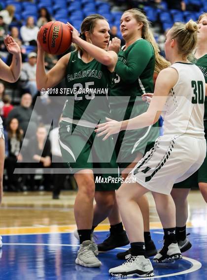 Thumbnail 1 in Hillcrest vs. Clearfield (UHSAA 6A 1st Round) photogallery.