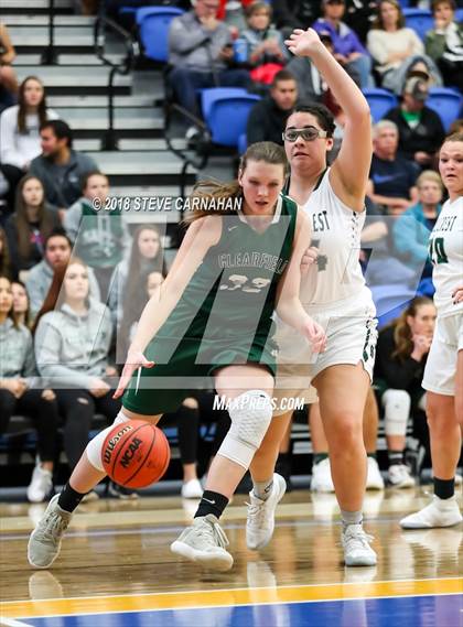 Thumbnail 3 in Hillcrest vs. Clearfield (UHSAA 6A 1st Round) photogallery.