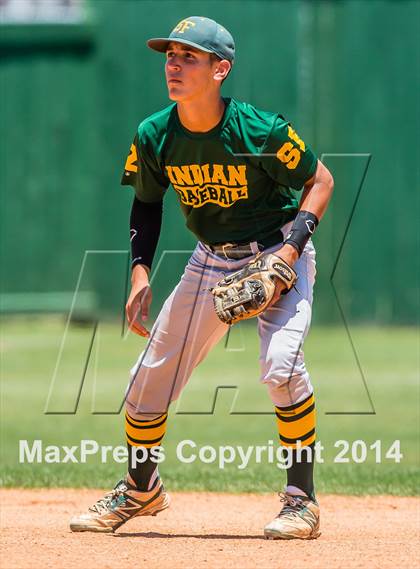 Thumbnail 1 in Santa Fe vs. Friendswood (UIL Region 3 Quarterfinal) photogallery.