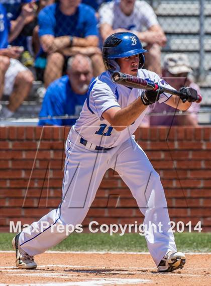 Thumbnail 3 in Santa Fe vs. Friendswood (UIL Region 3 Quarterfinal) photogallery.
