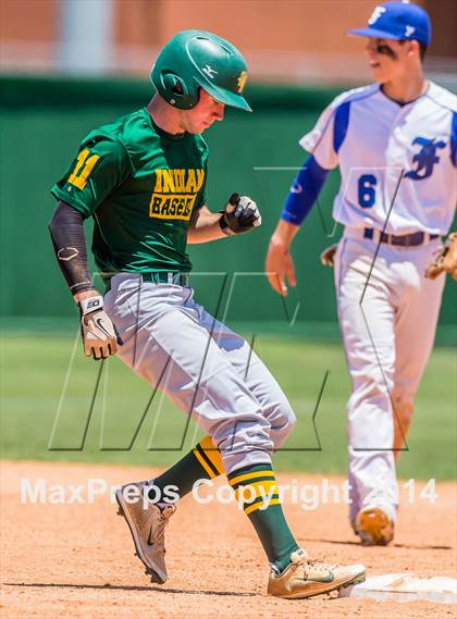 Thumbnail 1 in Santa Fe vs. Friendswood (UIL Region 3 Quarterfinal) photogallery.