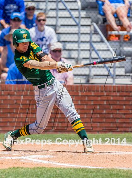 Thumbnail 3 in Santa Fe vs. Friendswood (UIL Region 3 Quarterfinal) photogallery.