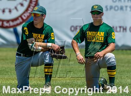 Thumbnail 2 in Santa Fe vs. Friendswood (UIL Region 3 Quarterfinal) photogallery.