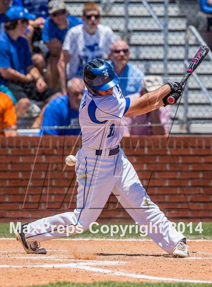 Thumbnail 2 in Santa Fe vs. Friendswood (UIL Region 3 Quarterfinal) photogallery.