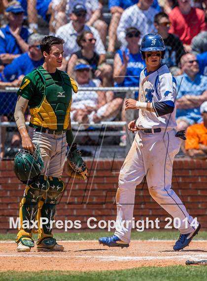 Thumbnail 1 in Santa Fe vs. Friendswood (UIL Region 3 Quarterfinal) photogallery.