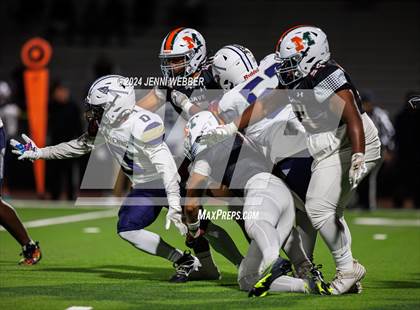 Thumbnail 3 in Cheyenne vs. Mojave (NIAA 4A Southern Semifinal) photogallery.