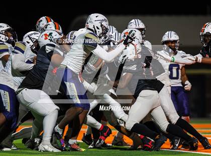 Thumbnail 2 in Cheyenne vs. Mojave (NIAA 4A Southern Semifinal) photogallery.