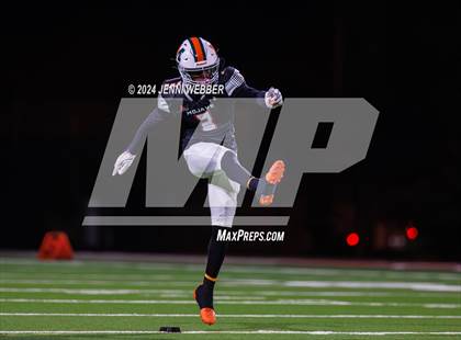 Thumbnail 1 in Cheyenne vs. Mojave (NIAA 4A Southern Semifinal) photogallery.
