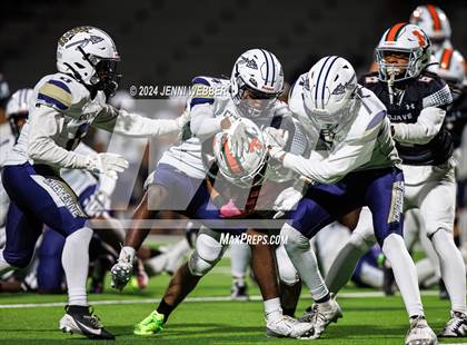 Thumbnail 2 in Cheyenne vs. Mojave (NIAA 4A Southern Semifinal) photogallery.