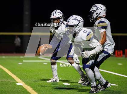 Thumbnail 3 in Cheyenne vs. Mojave (NIAA 4A Southern Semifinal) photogallery.