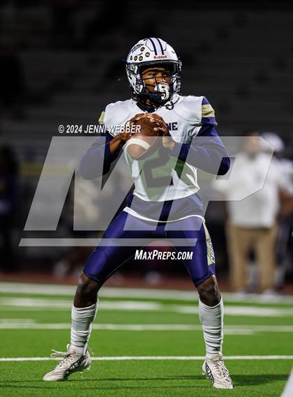 Thumbnail 1 in Cheyenne vs. Mojave (NIAA 4A Southern Semifinal) photogallery.