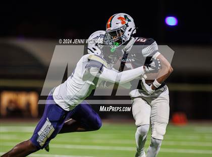 Thumbnail 3 in Cheyenne vs. Mojave (NIAA 4A Southern Semifinal) photogallery.