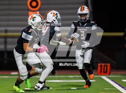 Thumbnail 3 in Cheyenne vs. Mojave (NIAA 4A Southern Semifinal) photogallery.