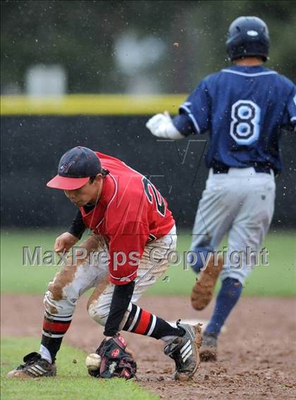 Thumbnail 3 in Saugus @ Hart photogallery.