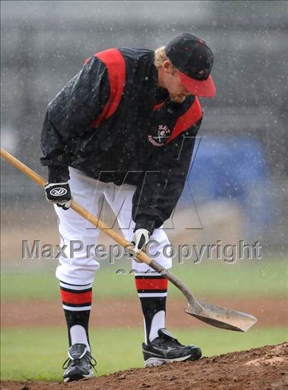Thumbnail 3 in Saugus @ Hart photogallery.