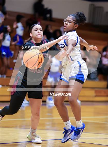 Thumbnail 2 in Harnett Central @ Westover photogallery.