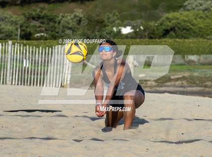 Thumbnail 1 in Buena @ Santa Barbara photogallery.