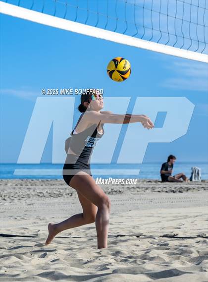 Thumbnail 2 in Buena @ Santa Barbara photogallery.