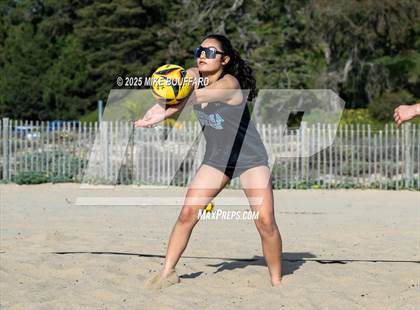 Thumbnail 1 in Buena @ Santa Barbara photogallery.