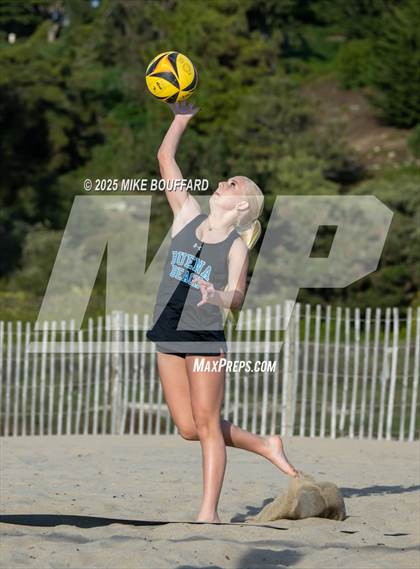 Thumbnail 2 in Buena @ Santa Barbara photogallery.