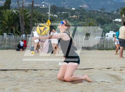 Thumbnail 3 in Buena @ Santa Barbara photogallery.