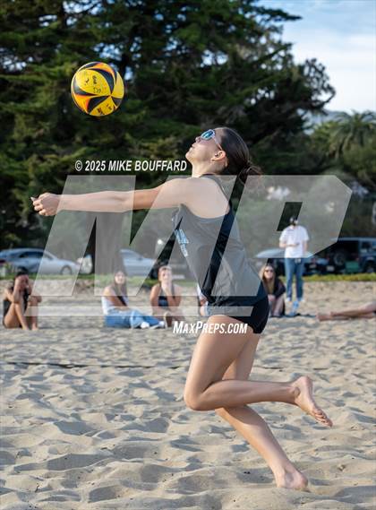 Thumbnail 3 in Buena @ Santa Barbara photogallery.