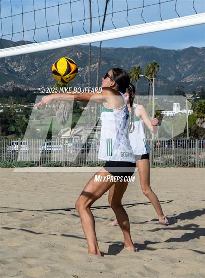 Thumbnail 1 in Buena @ Santa Barbara photogallery.