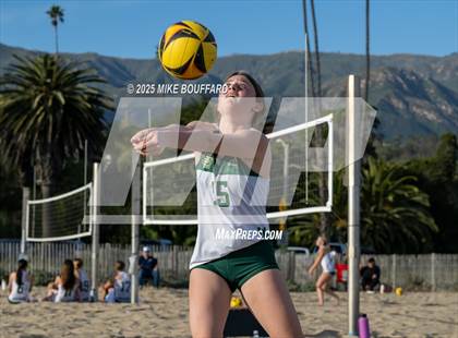 Thumbnail 1 in Buena @ Santa Barbara photogallery.