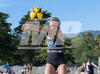 Thumbnail 2 in Buena @ Santa Barbara photogallery.