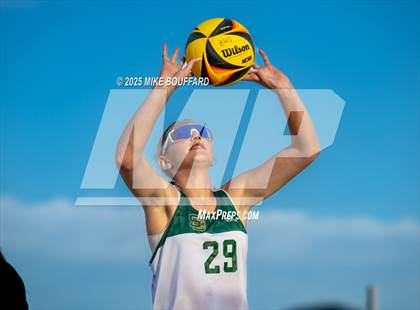 Thumbnail 1 in Buena @ Santa Barbara photogallery.