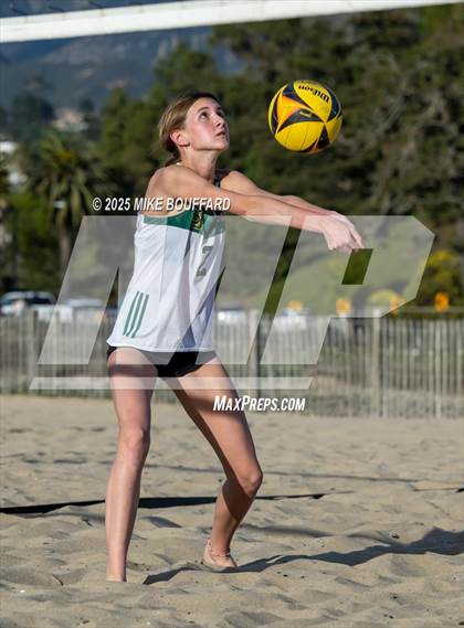 Thumbnail 3 in Buena @ Santa Barbara photogallery.